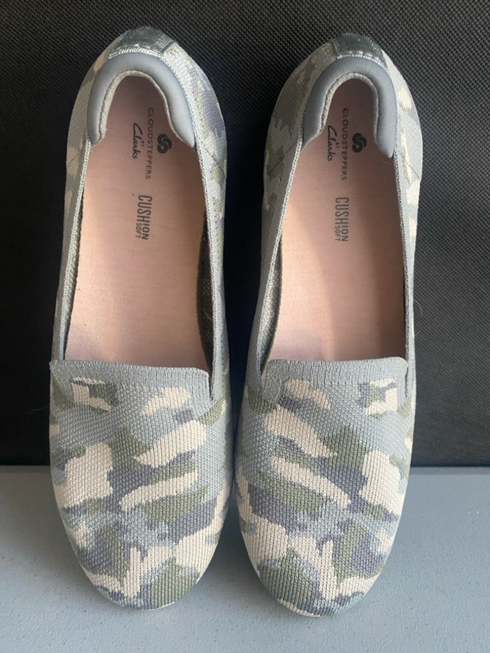 Clarks Cloudsteppers Women's Camouflage Knit Slip-On Flats in Blue, Gray & Cream